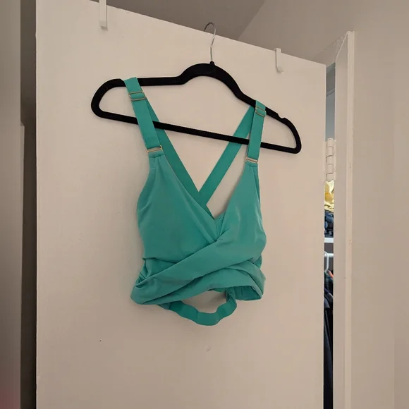 EUC Large BuffBunny Candy wrap Bra in Double Mint - Picture 1 of 2